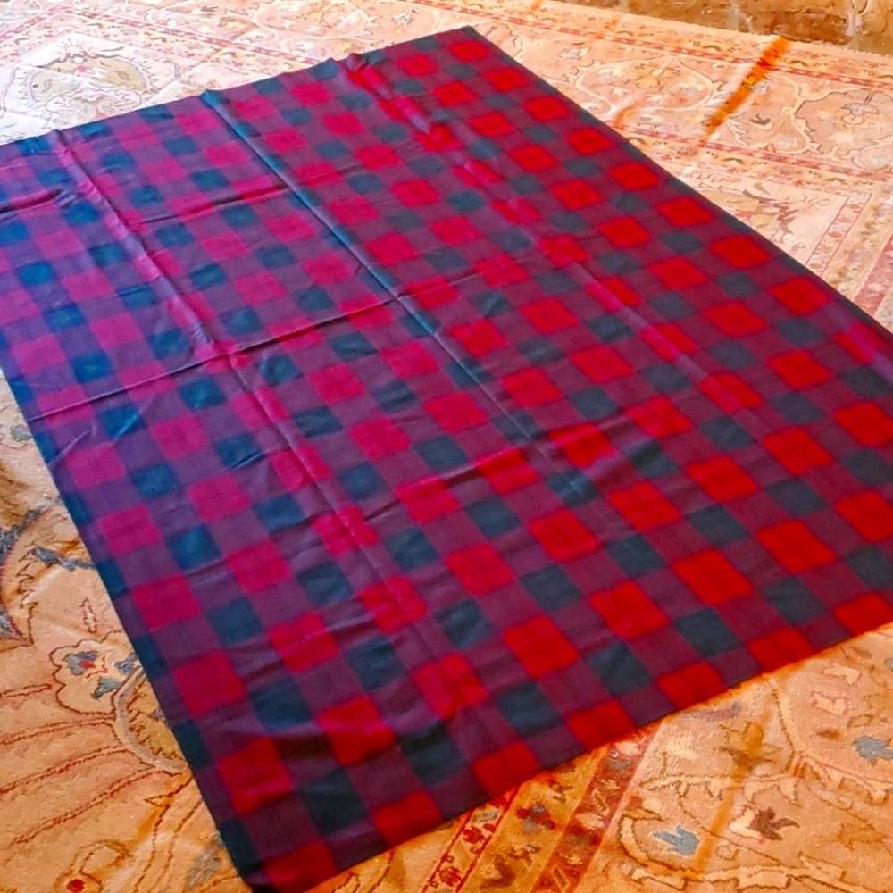 Tartan plaid lightweight Wool fabric, 80x54